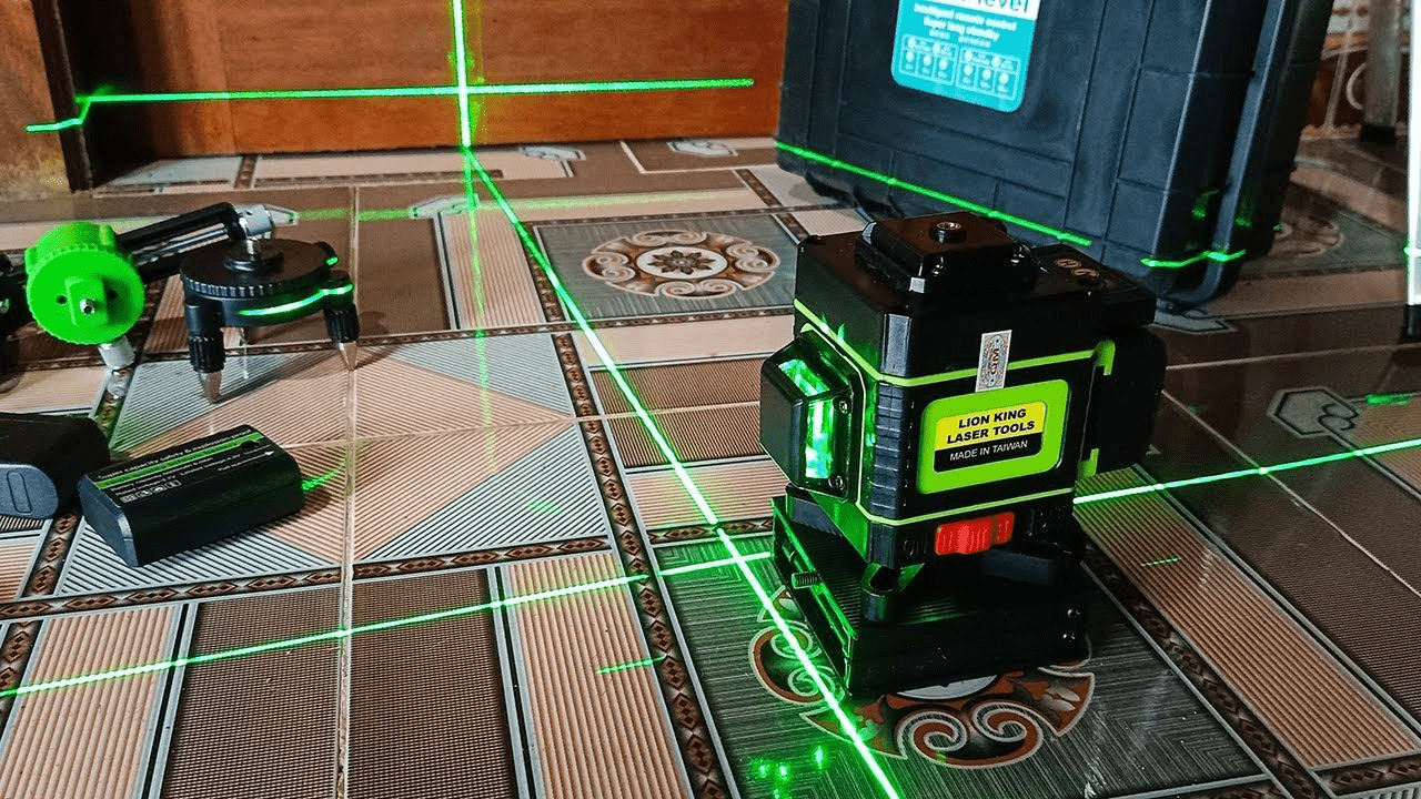 Máy cân bằng laser 12 tia