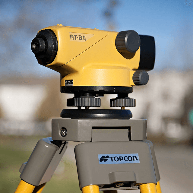 Máy thủy chuẩn tự động AT-B4 của Topcon có ống kính hoàn toàn chống thấm nước và do đó lý tưởng cho mọi loại hoạt động khảo sát ở các môi trường khác nhau