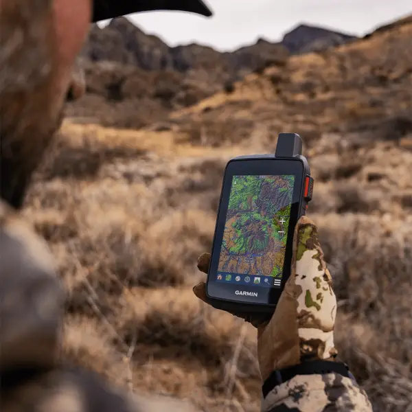 Tính năng của máy GPS cầm tay Garmin: đo chu vi, diện tích, lưu trữ điểm tham chiếu và dẫn đường của máy giúp đáp ứng nhu cầu đa dạng, từ công việc chuyên môn đến các hoạt động ngoài trời.