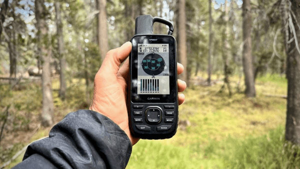 Các máy GPS cầm tay Garmin rất phù hợp trong các chuyến khảo sát dài ngày, trong điều kiện khắc nghiệt