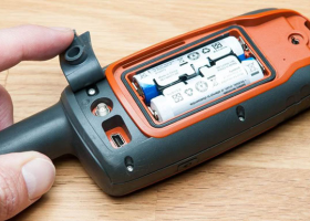 Nguyên nhân và cách khắc phục máy định vị GPS cầm tay lắp pin không lên