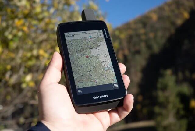 Thiết bị GPS Garmin Montana 700 màn hình lớn
