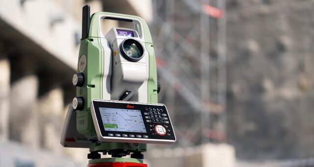 Leica TS20 làm việc an toàn tại công trường nhờ GeoCloud Protect