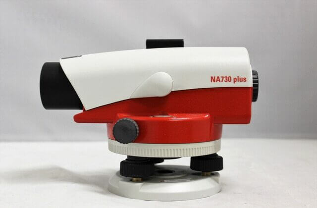 Máy thủy bình Leica tốt nhất hiện nay Leica NA730 chính xác cao